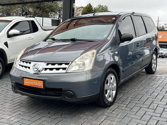 NISSAN GRAND LIVINA 1.8 16V FLEX 4P AUTOMÁTICO NISSAN GRAND LIVINA 1.8 16V FLEX 4P AUTOMÁTICO